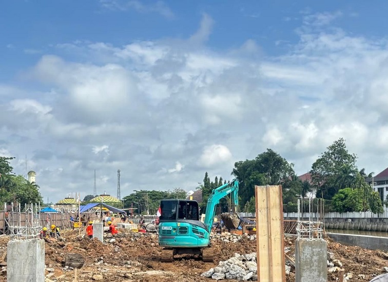 Gambar Pembangunan Turap Sungai Mahakam Ditarget Rampung Akhir Tahun - pembangunan-turap-sungai-mahakam-ditarget-rampung-akhir-tahun